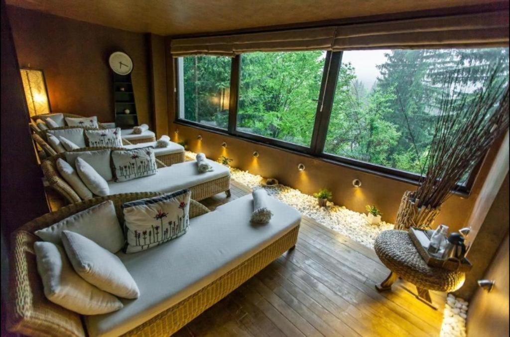 Alpin Resort Hotel - Apartamentele 2403-2404- Proprietate Administrata De Gazda Privata ポイアナ・ブラショフ エクステリア 写真